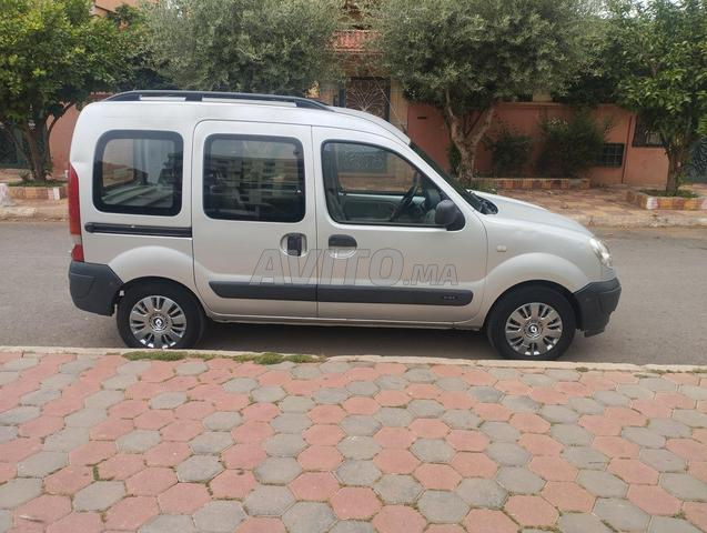 Kangoo 2009 d65 - 2