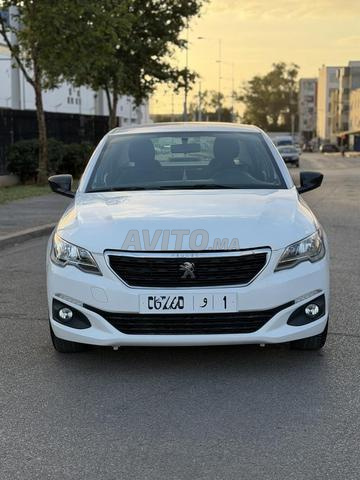Peugeot 301 Diesel Manuelle 2021 à Salé - 2
