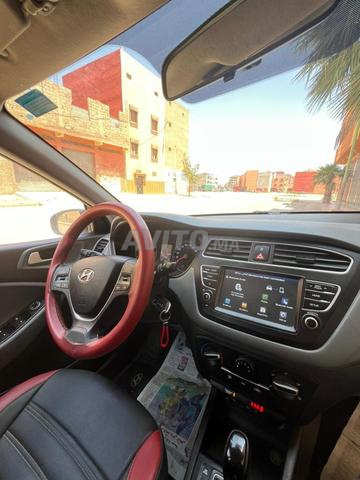 Hyundai i20 automatique 2021 - 2