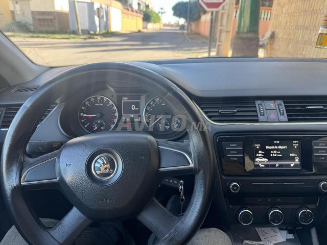 Skoda Octavia 2015 6 cv - 2