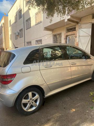 Mercedes-Benz 180 Diesel Manuelle 2010 à Meknès