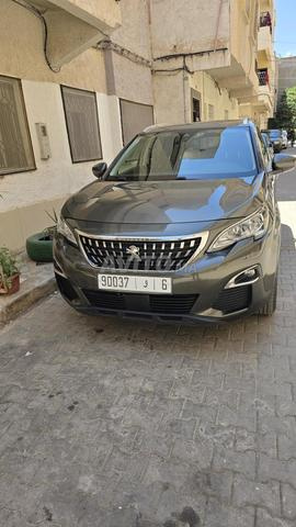 Magnifique et propre 3008