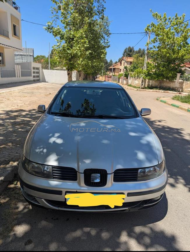  Seat leon model 2002 1M issance bon État 