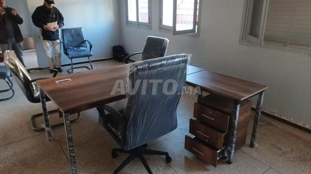 Bureau local sur mesure - 2