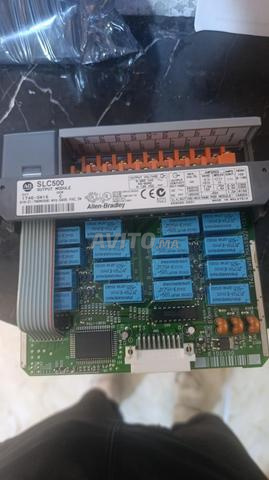 PLC Allen-Bradley 1746-OW16 Neuf - 2