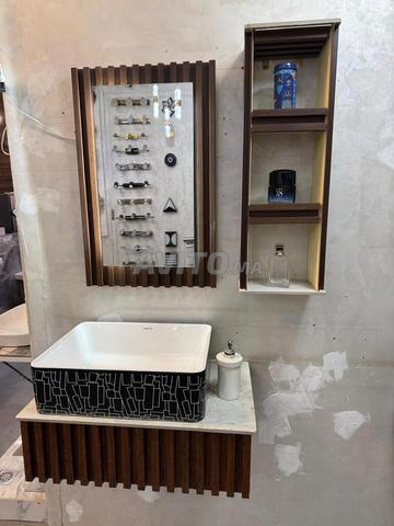 Meuble salle de bain en PVC et céramique - 2