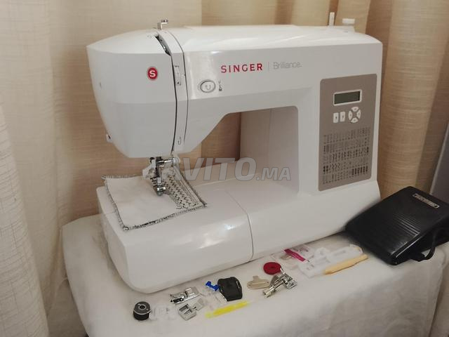 Singer Brilliance 6180