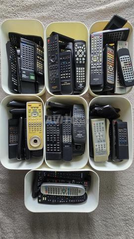 Télécommandes originales Amplis, Lecteurs, LD..