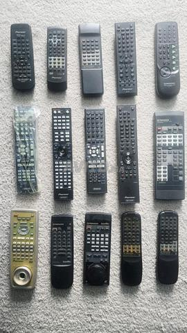 Télécommandes originales Amplis, Lecteurs, LD.. - 2