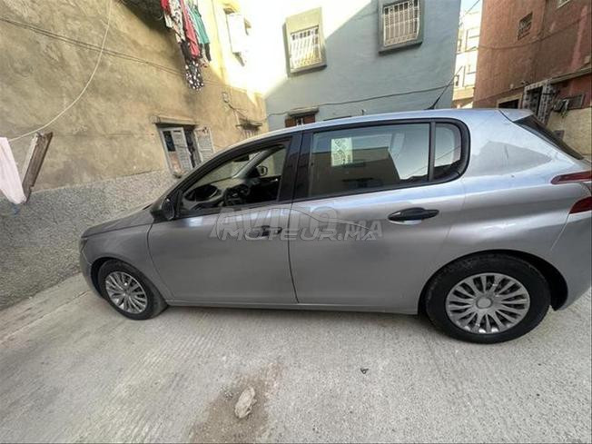 Peugeot 308 Diesel Manuelle 2019 à Kénitra