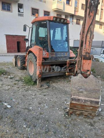 Tractopelle