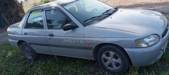 Ford Escort Diesel Manuelle 1998 à Skhirat