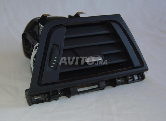 Grille d'aération droite pour BMW série 3 et 4 - 2