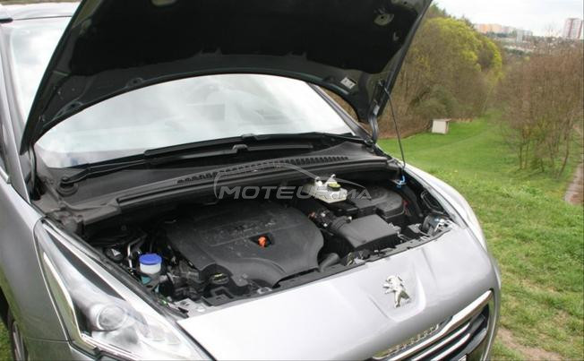 Peugeot 5008 Diesel Manuelle 2017 à Kénitra