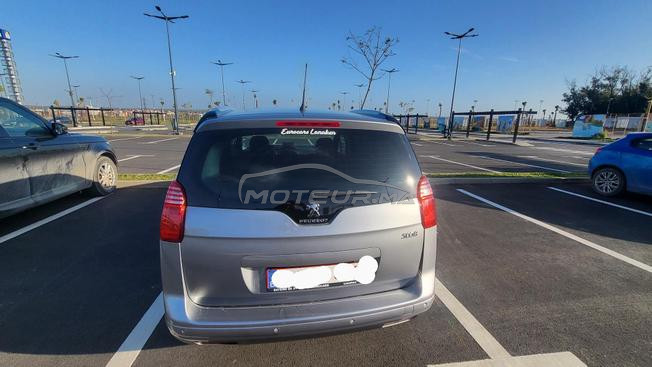 Peugeot 5008 Diesel Manuelle 2017 à Kénitra
