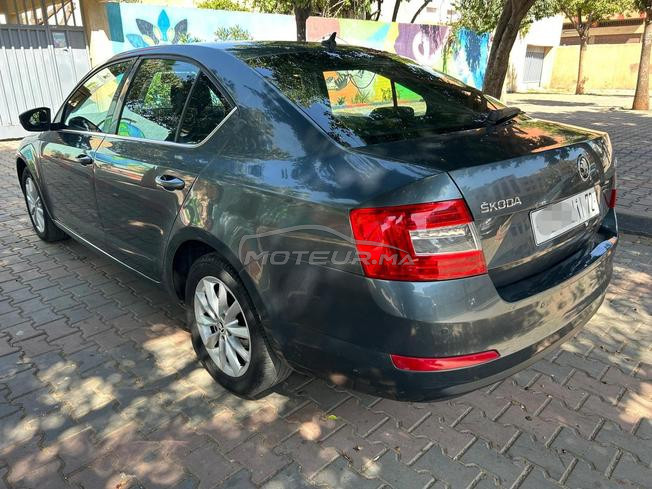 SKODA OCTAVIA DIESEL en très bon état 
