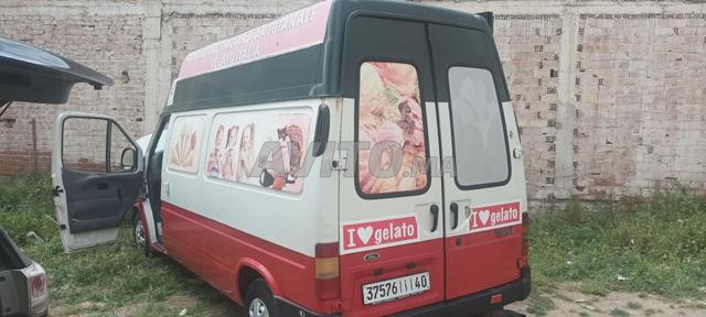 CAMION GLACES (Véhicule mobile de vente de glaces) - 2