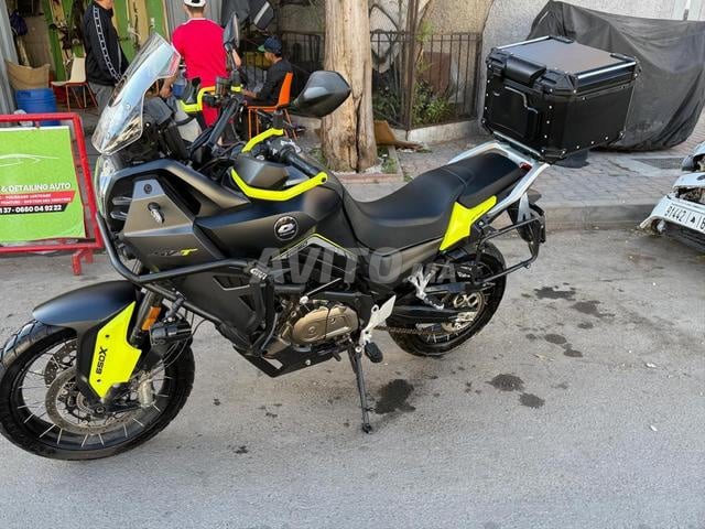 QJMOTOR SVT 650CC