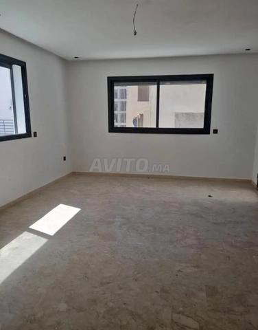 Studio en location quartier des hôpitaux - 2