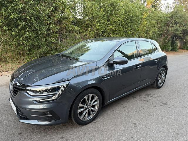 À vendre ma voiture Renault Mégane Automatique - 2