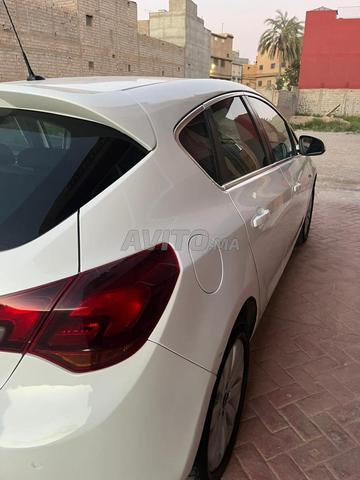 Opel Astra Diesel / 2014 - 2