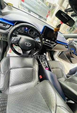 Toyota CHR première main très bon état - 2