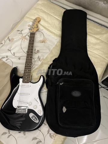 Pack guitare électrique Fender Squier Stratocaster
