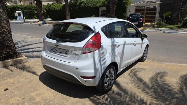 Ford neuve reprise