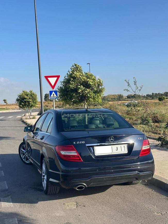 Mercedes-Benz 220 Diesel Automatique 2012