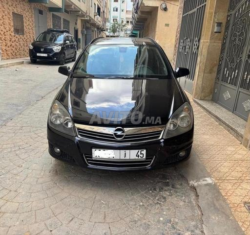 Opel Astra H Diesel Manuelle 2008 à Tétouan - 2