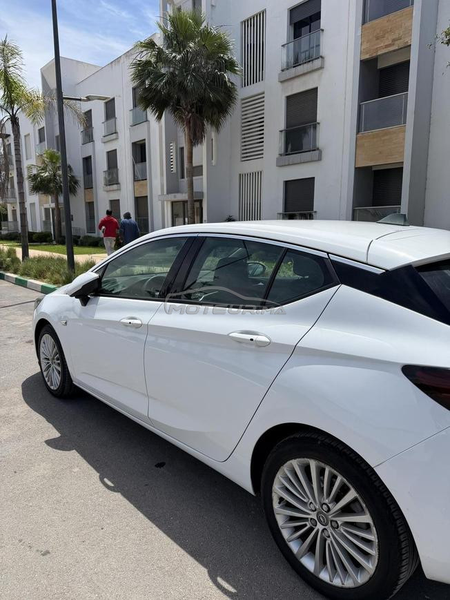 Opel Astra Diesel Manuelle 2016 à Casablanca