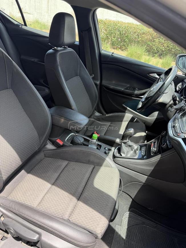 Opel Astra Diesel Manuelle 2016 à Casablanca