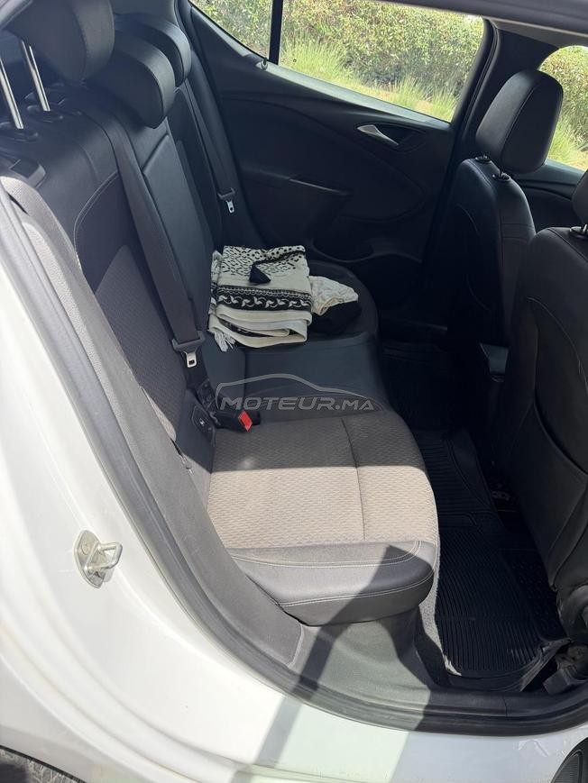 Opel Astra Diesel Manuelle 2016 à Casablanca