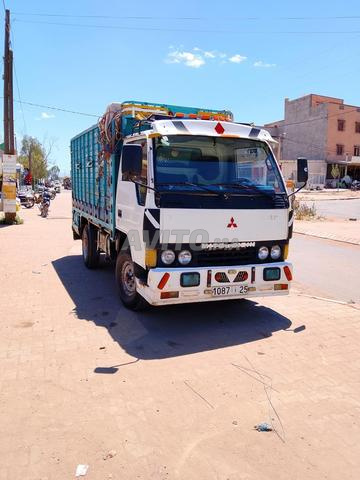 Petite camionnette à vendre