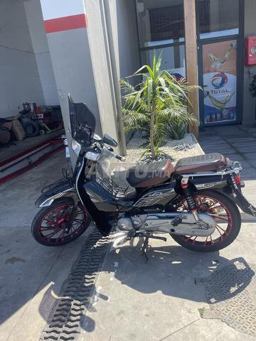 Moto encore propre à moi