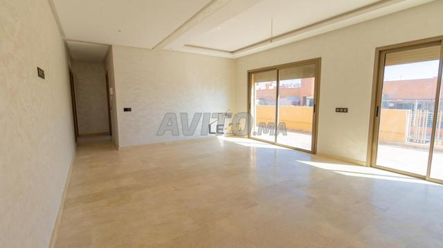 Appartement Neuf 3 Chambres avec Grande Terrasse