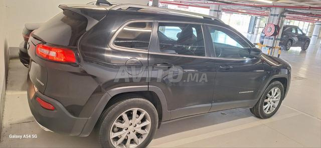 Jeep Cherokee Diesel Automatique 2018 à Mohammedia - 2