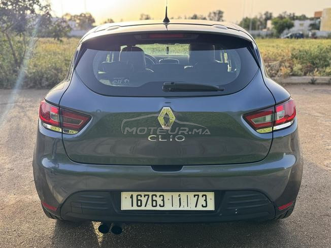 Renault Clio Diesel Manuelle 2017 à Salé
