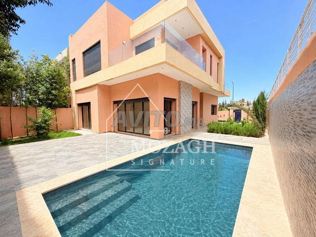 Belle villa 4 suites avec piscine privée à Targa