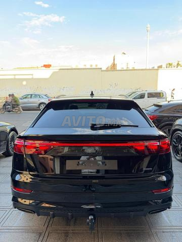 Audi Q8 S-line
