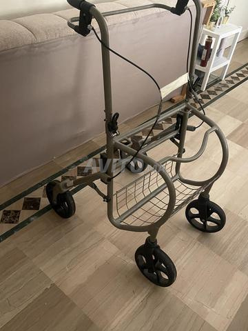 Rollator 4 roues avec siège - 2