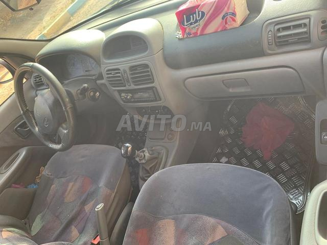Clio 2 à vendre - 2