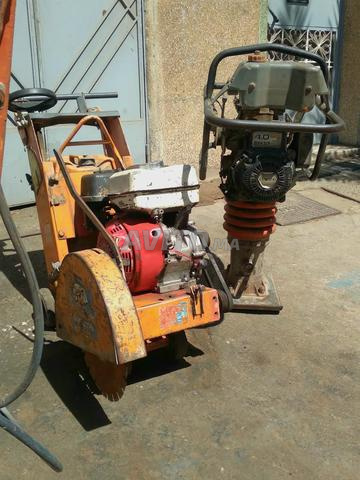 Scie à sol Honda // Compacteur Mikasa