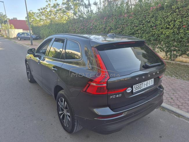 VOLVO XC60 B4 MOMENTUM DIESEL 