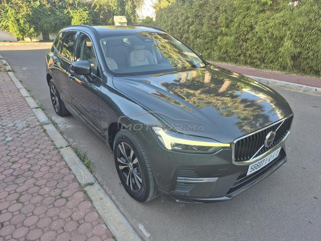 VOLVO XC60 B4 MOMENTUM DIESEL 