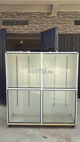 Vitrines commerciales grande taille - 2