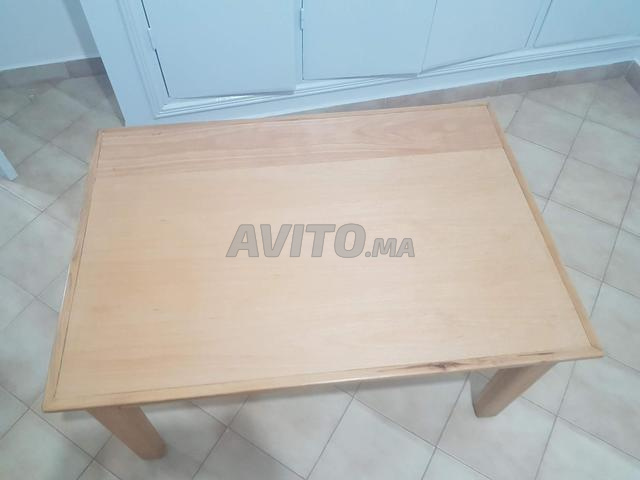 Table à vendre - 2