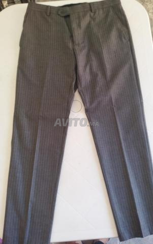Costume très neuf - 2