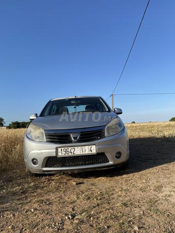 Dacia Sandero Essence Manuelle 2009 à Benslimane - 2