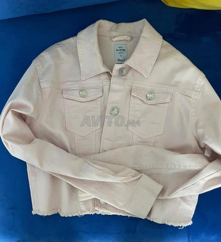 Veste rose pour fille 14-15 ans très bon état